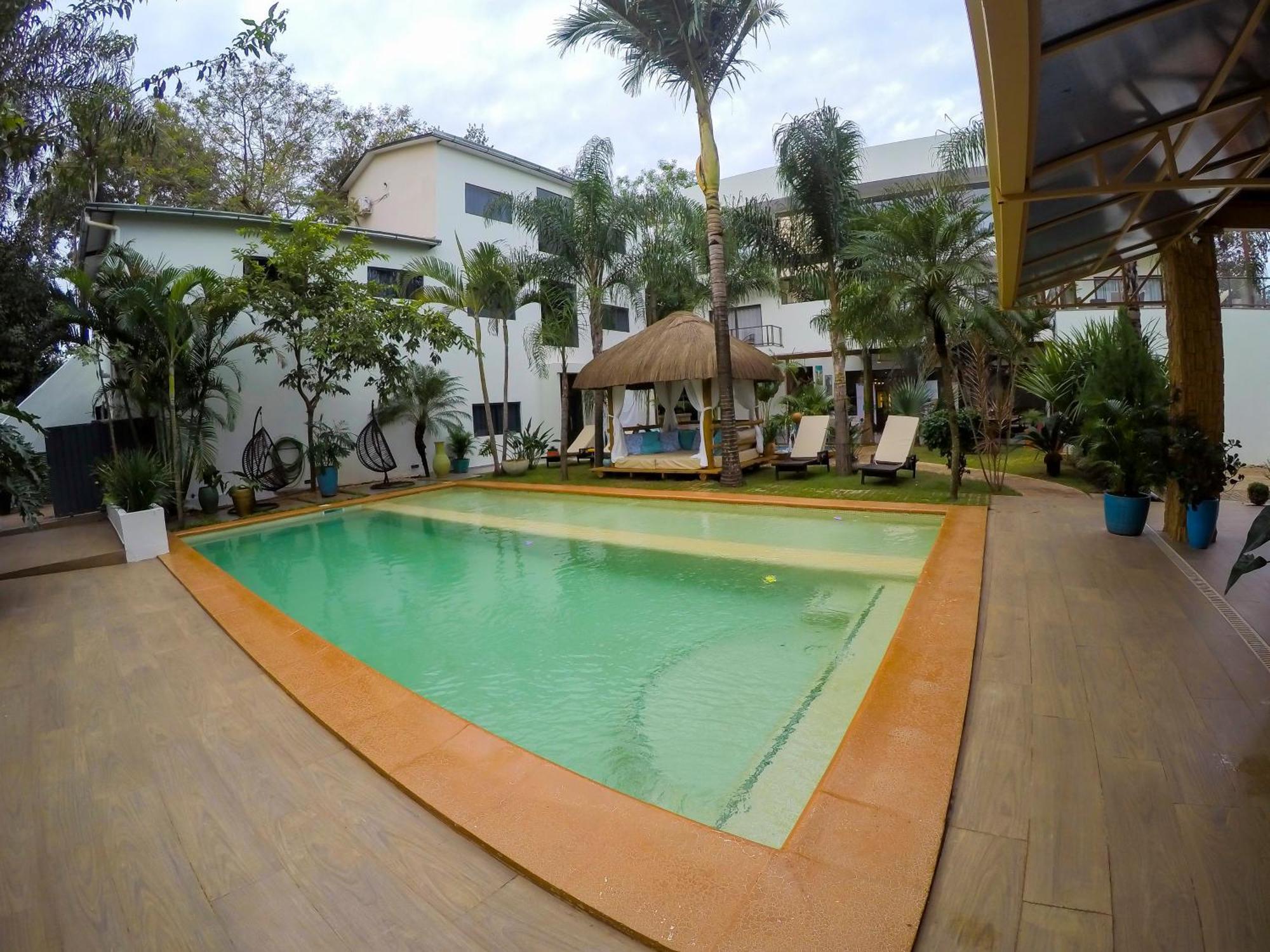 Dos Lunas Aparthotel Dr Juan Eulogio Estigarribia Buitenkant foto