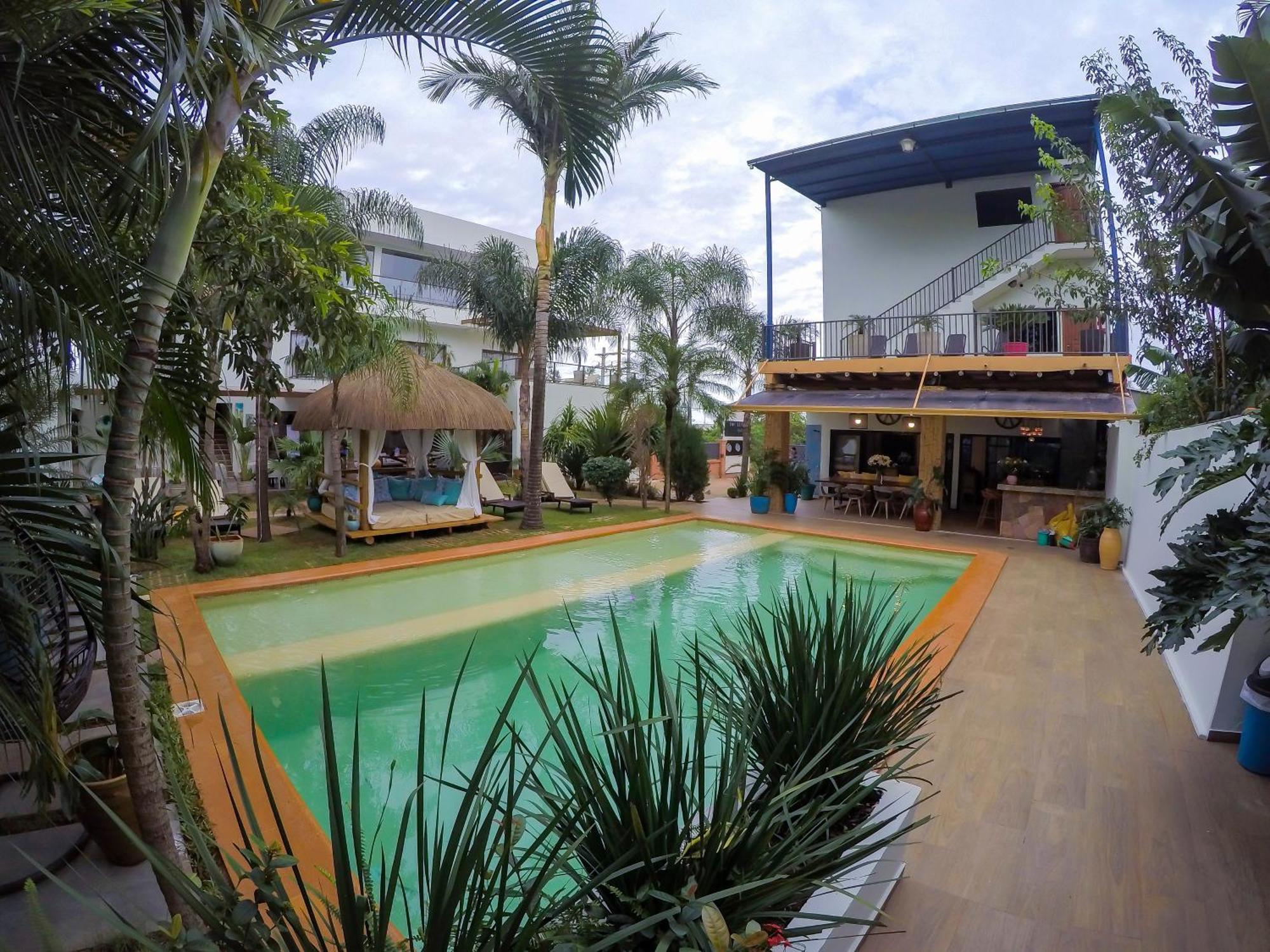 Dos Lunas Aparthotel Dr Juan Eulogio Estigarribia Buitenkant foto